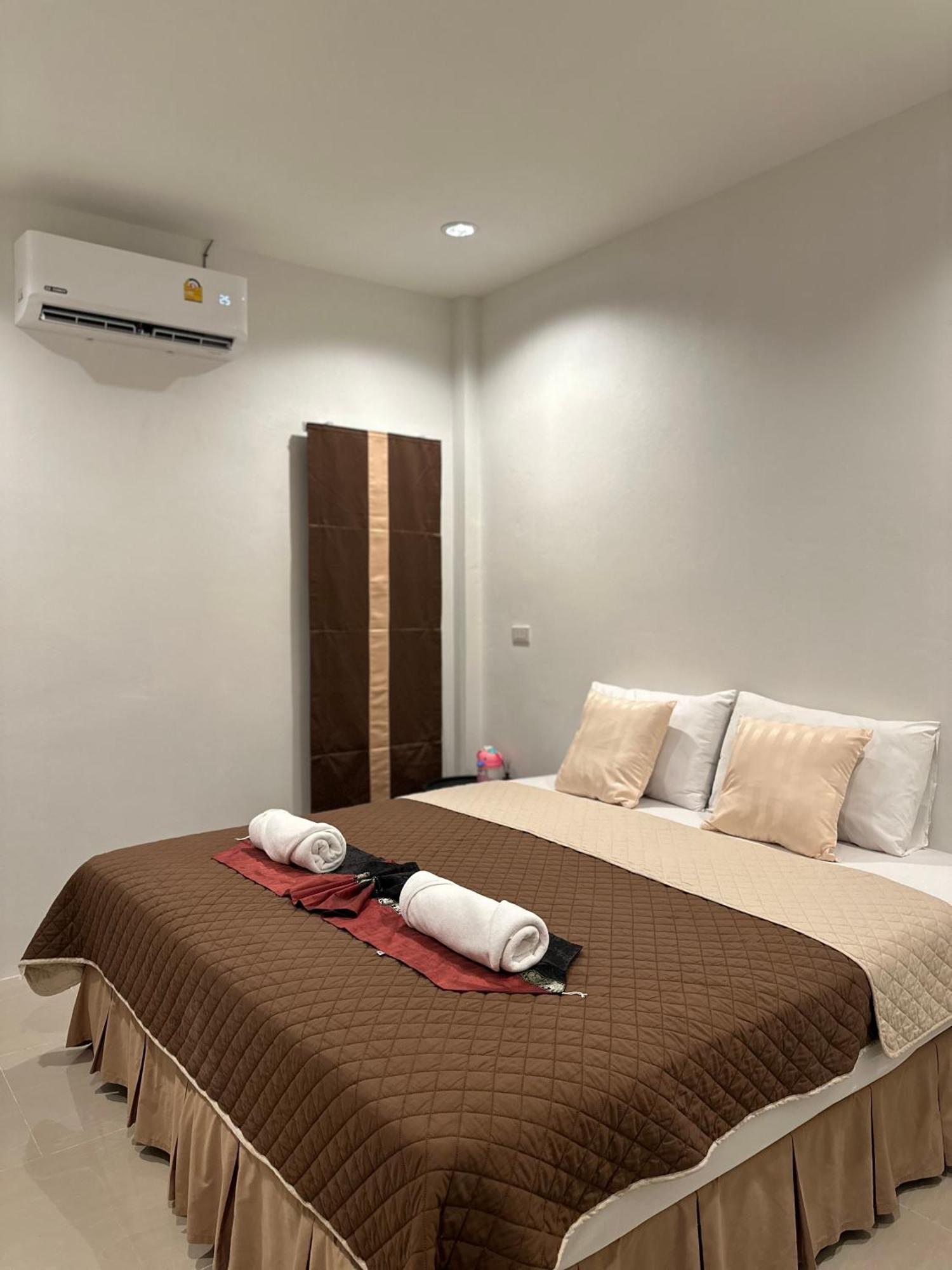 Suntalee House Ξενοδοχείο Nai Yang Beach Εξωτερικό φωτογραφία