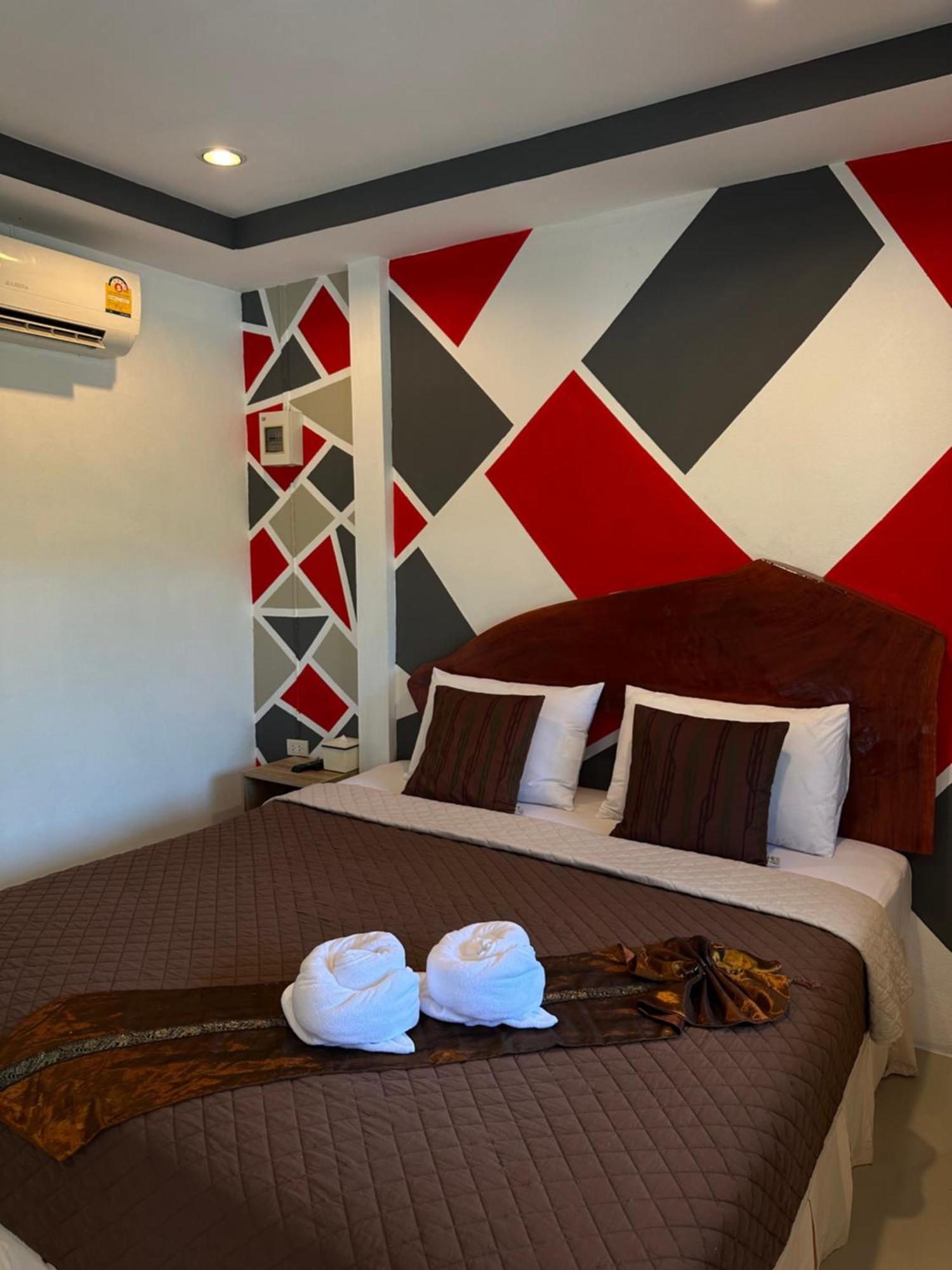 Suntalee House Ξενοδοχείο Nai Yang Beach Εξωτερικό φωτογραφία