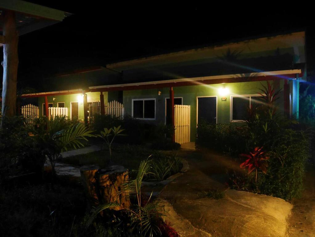 Suntalee House Ξενοδοχείο Nai Yang Beach Εξωτερικό φωτογραφία